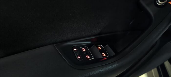 AUDI A6 3.0 310л.с. 2013 год
